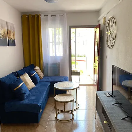 079 Nabila Apartment *